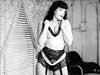 Pin-Up kaarten, Betty Page staand