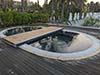 De dubbele Jacuzzi's op het solarium deck